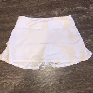 white lulu lemon tennis skirt